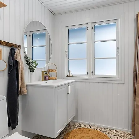 Tv1701-jerup-tranebaervej-4 Nyaraló *