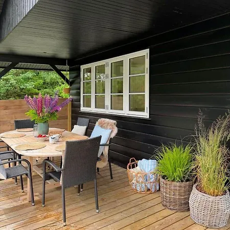 Tv1701-jerup-tranebaervej-4 * Ålbæk